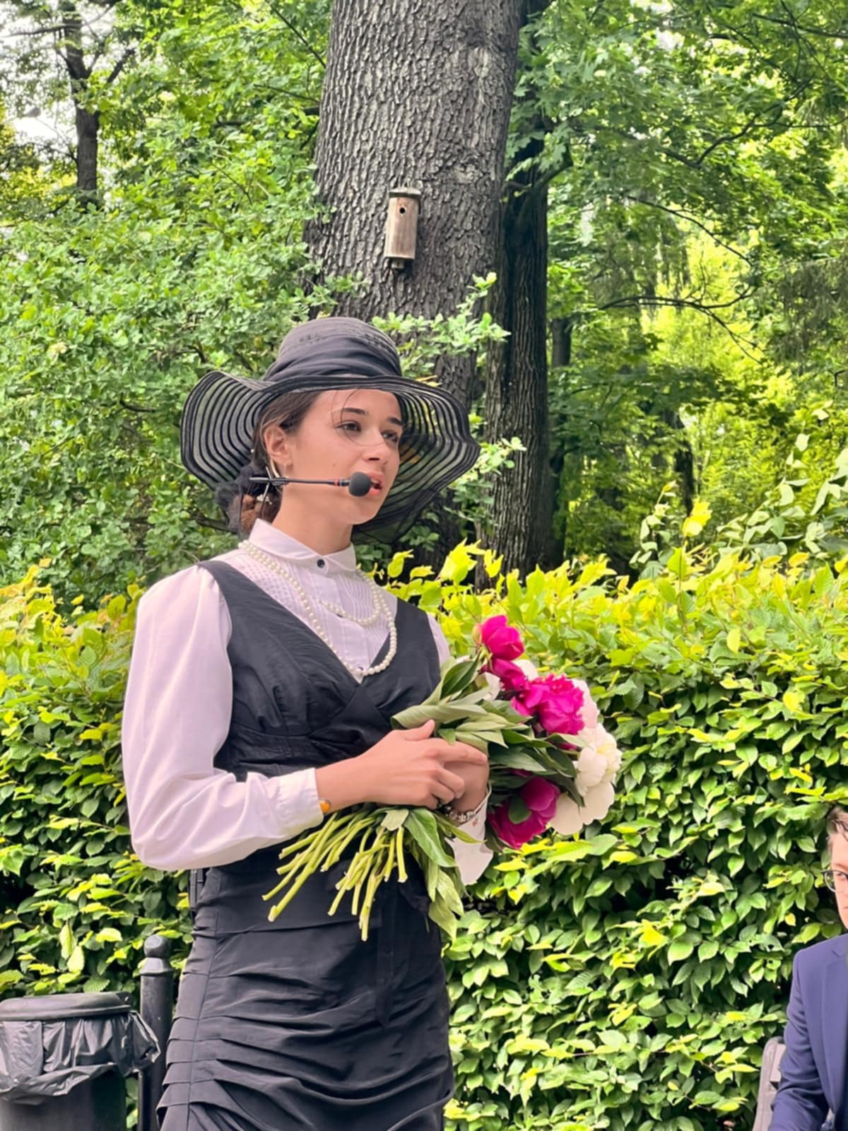 Zdjęcie Urodziny MK 2025 (16)32dca9f1-040a-433e-a4e8-1f7faa391403.jpeg w galerii Urodziny patronki II LO na Sądeckich Plantach